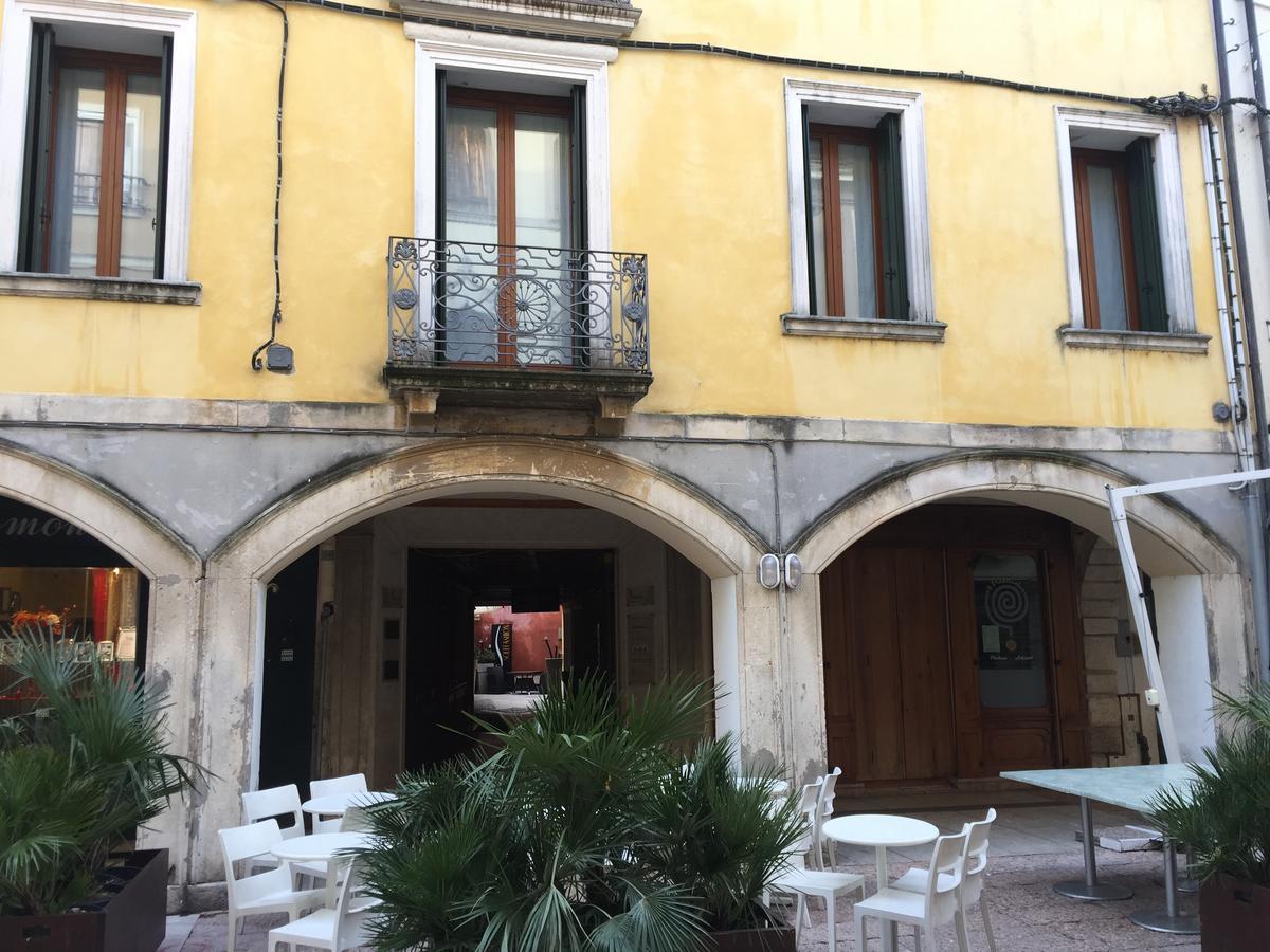 B&B Via Garibaldi Lonigo Exterior foto